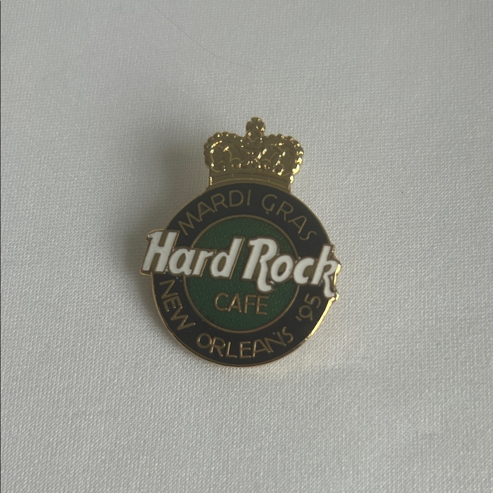 Hard Rock Cafe New Orleans Marci Gras ‘95 Pin